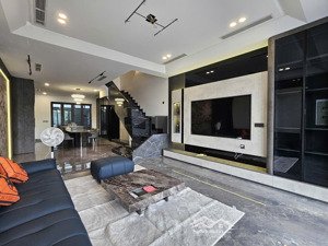 cho thuê nhà mới đẹp mỹ gia gói 8 gần công viên & hồ bơi, 4 phòng, 4wc, 100m2 ngang 5, 39tr/tháng