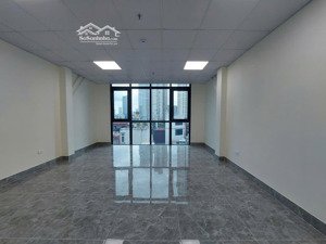 cho thuê văn phòng khuất duy tiến, 40 m2, view thoáng đẹp