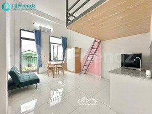 " căn hộ có ban công riêng đầy đủ nội thất, gần đường ăn uống. ngã tư bình thái, đỗ xuân hợp chỉ 5p