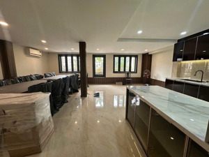 bán nhà hẻm xe tải trần hưng đạo- an bình q.5 giáp q.1 , 7,8x11 , 4 tầng thang máy giá 19,5 tỷ