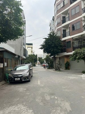 bán gấp 73m2 đất tái định cư tứ hiệp thanh trì p. lô ô tô vỉa hè kinh doanh chỉ 20 tỷ