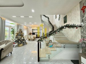 biệt thự trần não - sân vườn, full nội thất giá 80 triệu