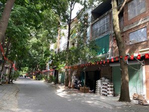 cho thuê gấp nhà liền kề xây thô 5 tầng, 4wc, 75m2, 11 triệu tại kđt xa la, hà đông