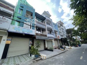 nhà mtnb khu tên lửa dt 4x21m xd đủ nhà 4 tầng giá thuê 20tr/th (5pn + 4wc)