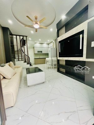 chủ cần tiền bán rẻ ! 30m2 tây mỗ* oto đỗ cửa* 10m ra đường oto tránh giá 6.x nhỏ