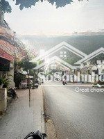 giá rẻ, chủ cần bán toà nhà lớn chỉ 20 tỷ dt: 4,1x12,5m mt đường trần huy liệu p15 phú nhuận