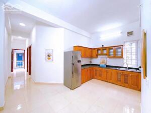 BÁN NHÀ Hoàng Quốc Việt – KINH DOANH ĐỈNH