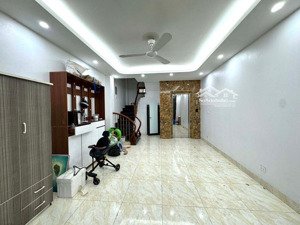 bán nhà nghĩa đô - nhà đẹp thang máy ở ngay - nhỉnh 10 tỷ