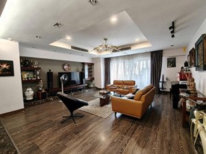 chính chủ cần bán căn góc tại the ninety complex đường láng 2pn, 2wc, với 78,3m giá chỉ 6,9 tỷ