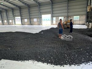 cho thuê 2 kho xưởng bến lức long an diện tích 4.000m2 giá chỉ 3.8 usd/m2 ~ 90ng/m2