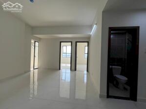 Cần Cho thuê Căn Hộ Green River Quận 8, Dt : 70 m2, 2PN, 2WC, Giá : 8.5 tr/th,