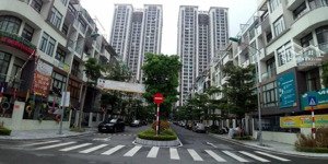 cho thuê tòa nhà hàm nghi, nguyễn cơ thạch, mỹ đình 120 mét 6 tầng thang máy mới đẹp