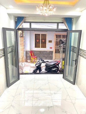 cho thuê nr 2pn, 2wc giá ưu đãi tại nguyễn hữu cảnh, 35m2, bình thạnh