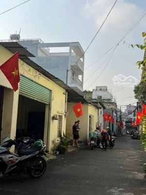 bán lô đất hxh 7m quang trung, p.10, gò vấp: 20 x 24= 487m2, giá 43,8 tỷ.