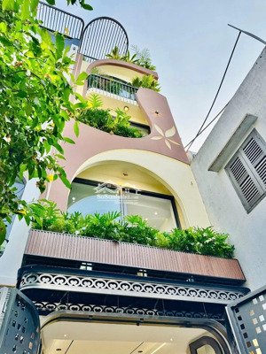 bán nhanh trước tết nhà bùi thị xuân - quận 1. giá 5tỷ890/69,3m2 thuê 30tr. gần công viên tao đàn