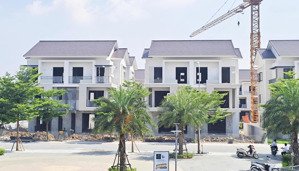 bán biệt thự ven sông siêu vip, giá f0 cđt đón sóng cao tốc gia bình & metro, chỉ hơn 70tr/m2