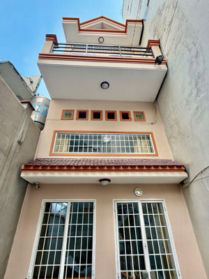 khu vip nguyên văn trỗi giáp q1, q3 - nhà 3 tầng - gần 40m2 (nở hậu) 2pn - chỉ 5.5 tỷ