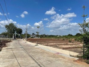 bán đất tại khu phố suối nhum, 1,8 tỷ, 124 m2 (60m2 thổ cư), pháp lý đầy đủ, giá tốt!