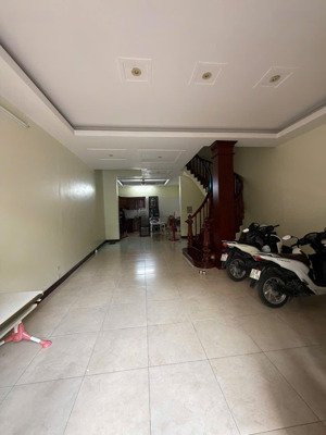 cho thuê nhà láng hạ- đống đa: 60m² x 5 tầng, thông sàn, thang cuối lô góc thoáng,ô tô đỗ. giá 21tr