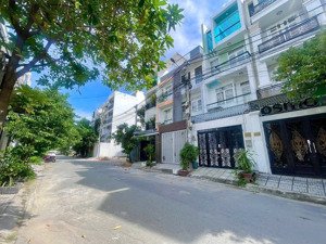 nhà 4 tầng khu dân cư hơn 100 căn đối diện đh luật - ngay chợ bình triệu, nhà kiên cố vào ở ngay!!