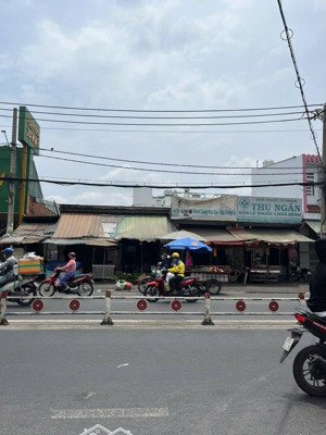 bán nhà mặt tien 333-333a lê văn quới, 115 tỷ, 528m2, 5pn, 5wc