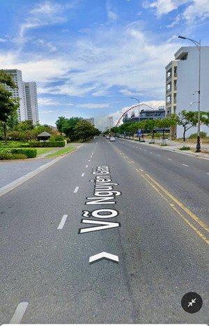 bán lô mặt tiền võ nguyên giáp vị trí cực đẹp lh 