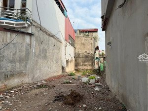 lô đất 101m2 cạnh trường thpt a duy tiên hà nam. giá 2,3tỉ .