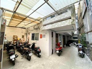 nhà 8 x 17m - xây 3 tầng ngay ung văn khiêm rẽ vào - bán 23.9 tỷ