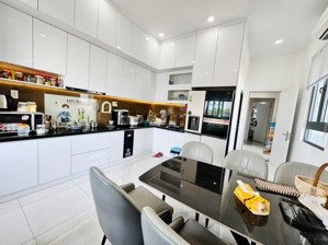 mặt tiền ngay nhà ga t3 - chính chủ cần bán 94m2 - 5lầu nở hậu tài lộc - chỉ 21 tỷ