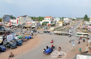 anh khách cần tiền ra nhanh cặp đẹp mặt tiền đường nhựa 18m, sổ sẵn