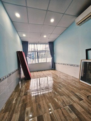 chính chủ cho thuê phòng trung tâm quận 1 đầy đủ nội thất