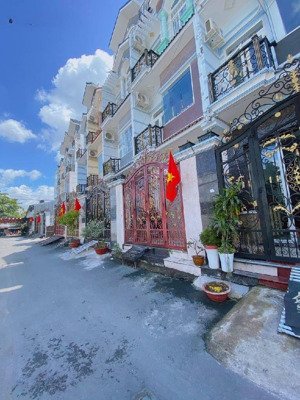 nhà đẹp hẻm ô tô tận cửa - 55m2 - ngang 4m - 4 tầng btct - an dương vương q8 - chỉ nhỉnh 6 tỷ