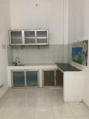nhà nguyên căn hẻm 28/15 đường 45,p.hiệp bình chánh(cũ) cần cho thuê 1 trệt 1 lầu 2pn 2wc 8tr/tháng