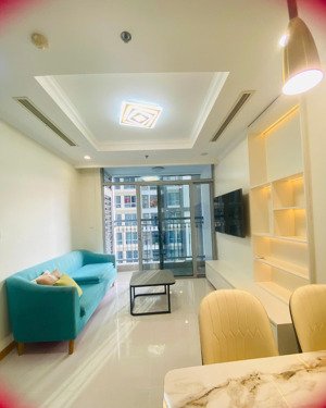 cần bán căn 2pn khu landmark 5 - vinhomes central park