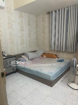 cần cho thuê căn hộ lê thành block a bình tân diện tích 70m2, 2 phòng ngủ,