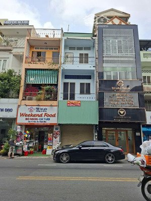 bán nhà mặt tiền hùng vương quận 5 dt: 4x22m nở hậu 3 lầu chỉ hơn 20 tỷ