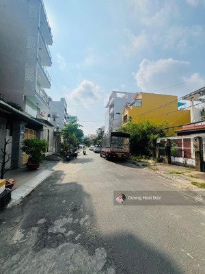 nhà 1 lầu mặt tiền đường số tân quy - quận 7 - dt 4x25m