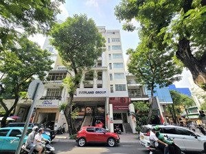 ngay võ văn tần ngang 10m 2000m 10 lầu thang máy