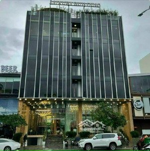 bán toà nhà chdv cao cấp ngay ga metro số 1 - thủ đức - 700m2 - hdt: 550tr/tháng - giá bán: 69 tỷ