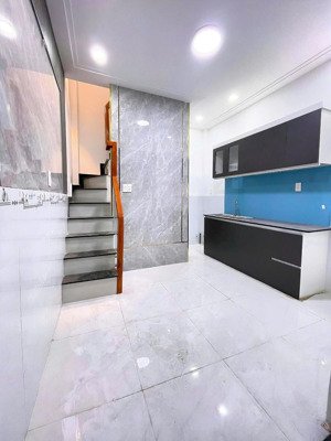 nhà thật, ko ảo! nhà hẻm ngắn ở phan văn hớn, quận 12. gần chung cư tecco giá 860tr còn bớt