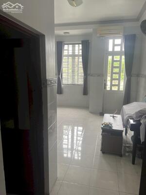 Cho thuê Nguyên căn Mặt tiền đường số Tạ Quang Bửu gần Parc Mall Q8