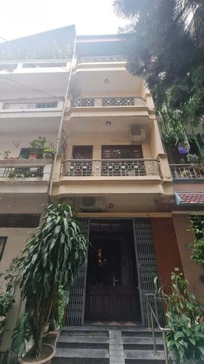 cho thuê nhà riêng 55m2, 3pn, 3wc, 1bếp, 2pk, full nội thất tại hàm tử quan, p.hồng hà, hà nội