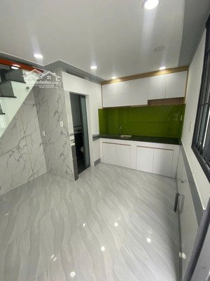 898tr full thổ sử dụng vĩnh viễn lâu dài, khu dân cư từ xưa đến nay. 30m2