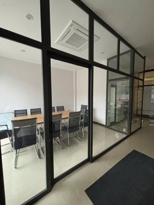 cho thuê mặt sàn tầng 2 tại 214 nguyễn xiển, thanh xuân hà nội