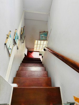 chính chủ gửi căn nhà 1 lầu hẻm đường 33 phường bình trưng tây q2 cũ