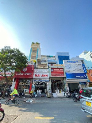 siêu phẩm duy nhất ! nhà mặt tiền tô hiến thành, p.15 | dt: 4,1 x 24m- 3 tầng|