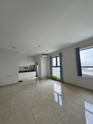 cần cho thuê chung cư oficetel luxcity số 528 huỳnh tấn phát phường bình thuận quận 7