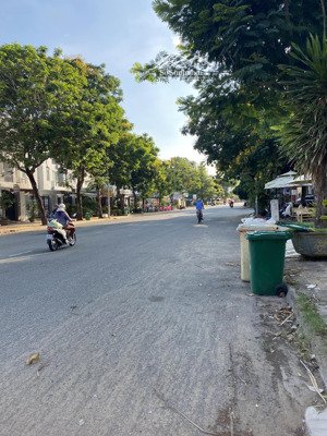 bán toà nhà văn phòng khu ven sông đường trần não , phường an khánh , tp hcm