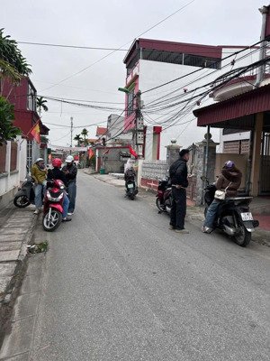 nhanh còn chậm hết - dãy trọ 2 tầng - mỗi tháng thu hơn 30 triệu tại nam đồ sơn - mặt đường