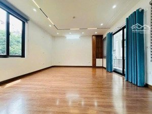 hiếm! nhà riêng hoàng quốc việt 63m², 2.5 tầng, cạnh 4 tòa chdv, vừa ở vừa kinh doanh